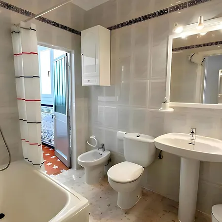 Apartman Con Aire Acondicionado Y Wifi A Pasos De La Playa *
